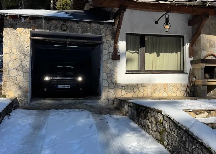 в махала кочорите Pensiune