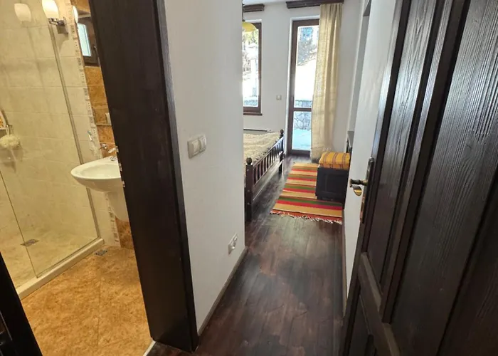 в махала кочорите Maison d'hôtes *