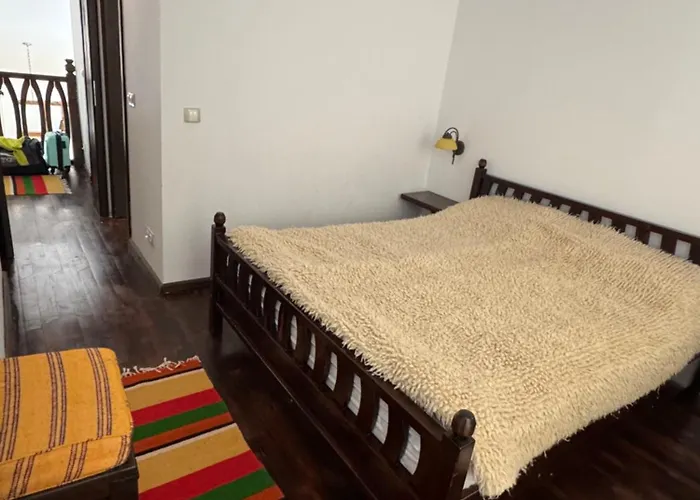 в махала кочорите Pensiune